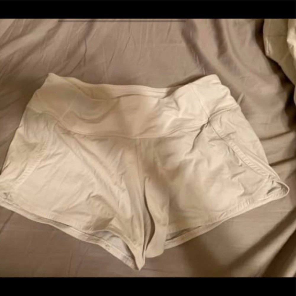 Lululemon size 6